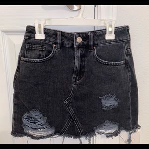 Pacsun distressed black denim skirt